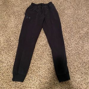 Black Under Armour joggers Size M